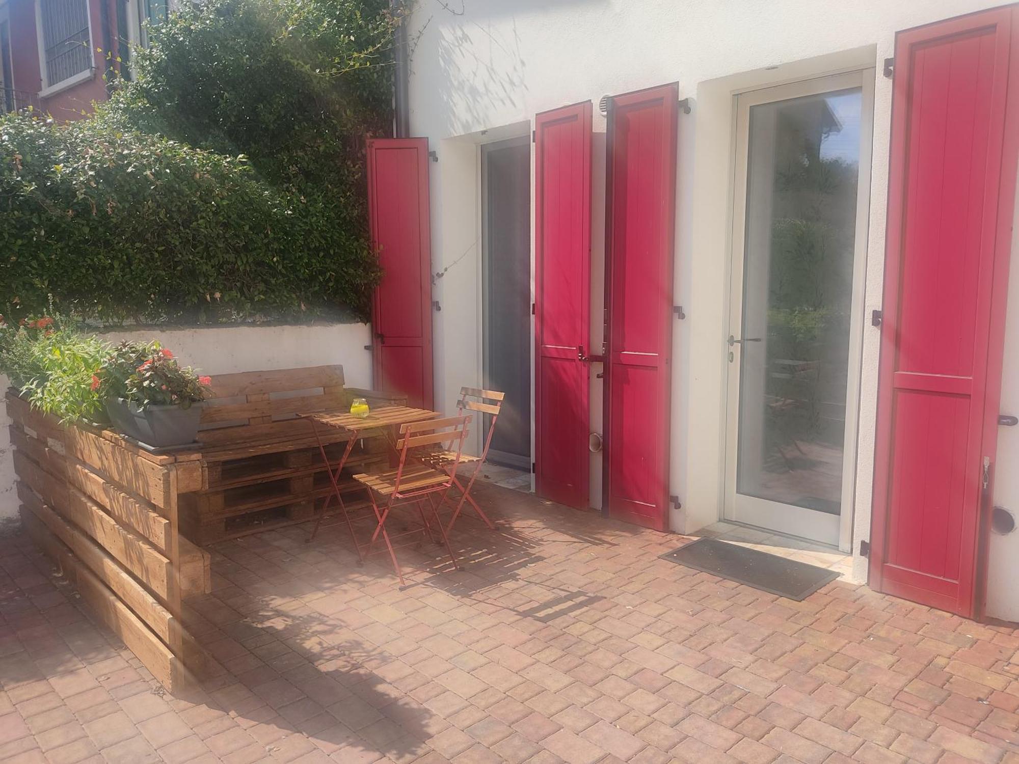 La Casa Di Paolina - Affitti Brevi Apartment Desenzano del Garda Bagian luar foto